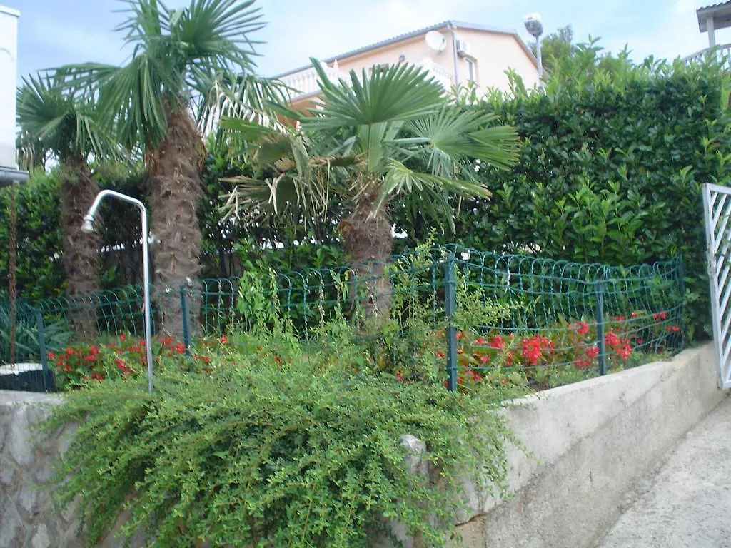 Apartman Kondic Omisalj 0*,  Croatia