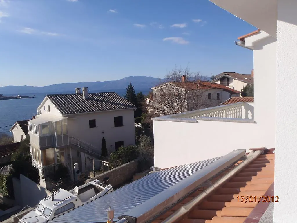 Apartment Apartman Kondic Omisalj