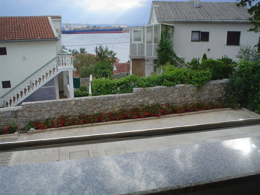 Apartman Kondic Omisalj 0*,  Croatia