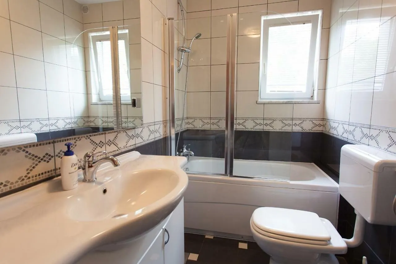 Apartman Kondic Omisalj