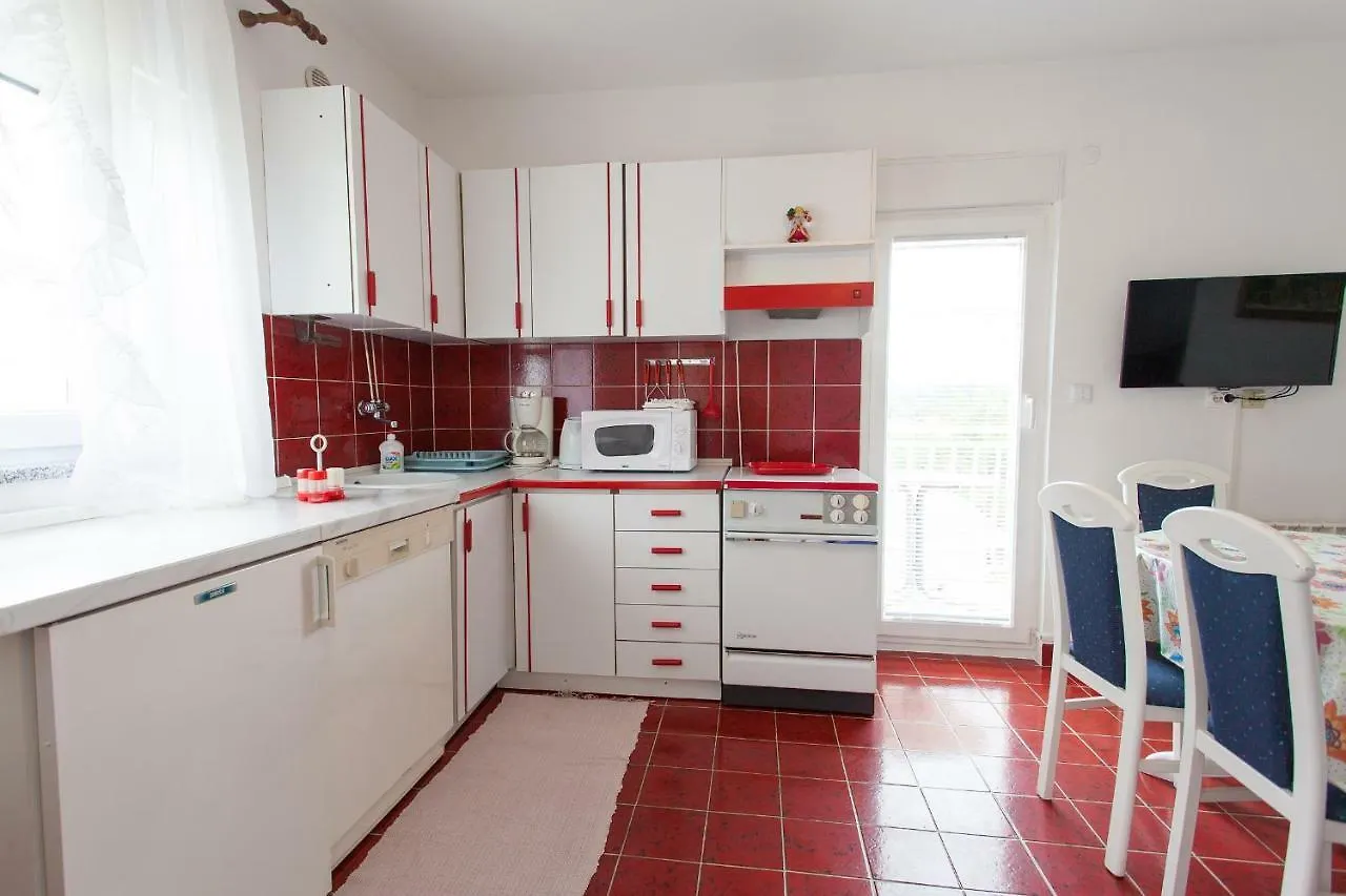 Apartman Kondic Omisalj
