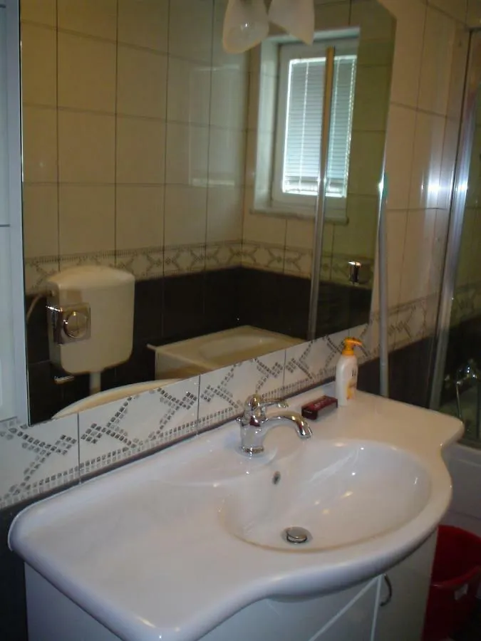 Apartman Kondic Omisalj 0*,