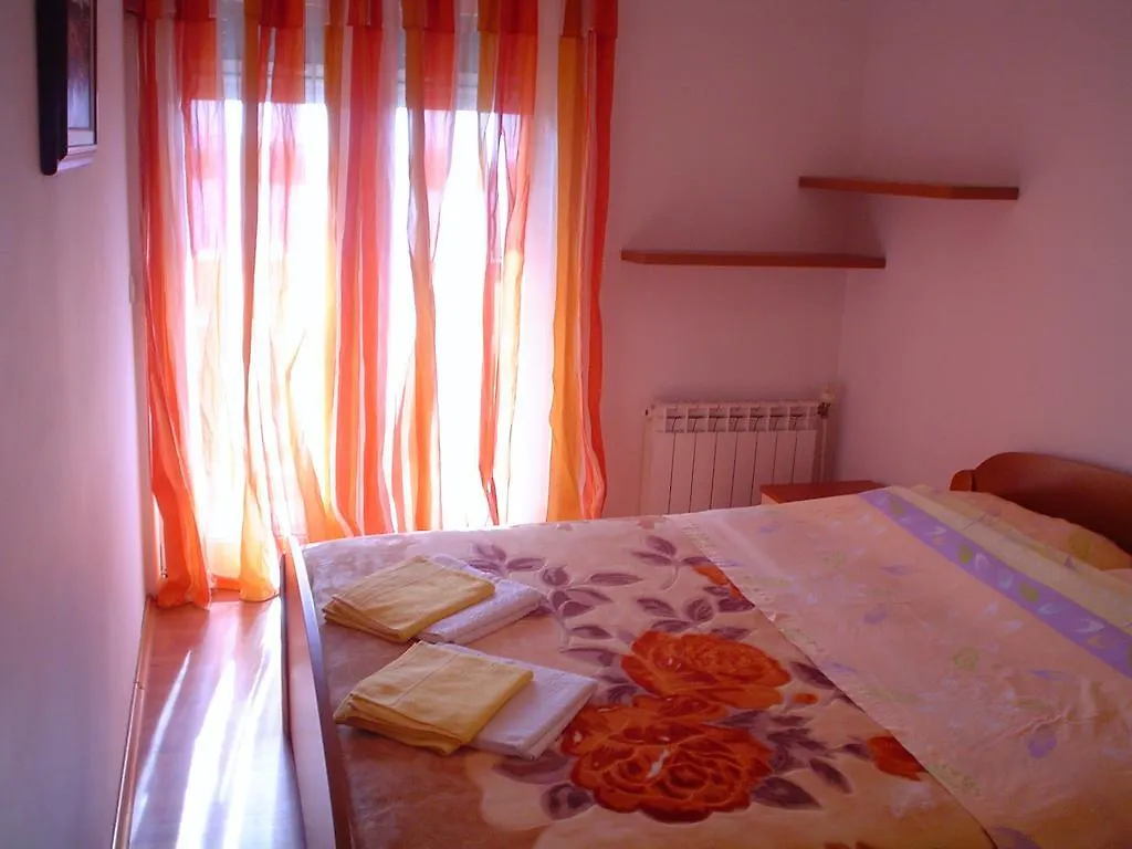 Apartman Kondic Omisalj Croatia